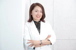 アンジェラックス代表・大杉みどりが運営するYouTubeチャンネル「国際エステティシャンみどり先生」登録者数5万人を突破